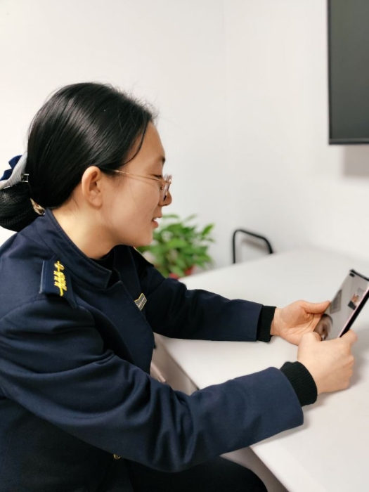 da2e67e594b687ede3c94ab021dbda81